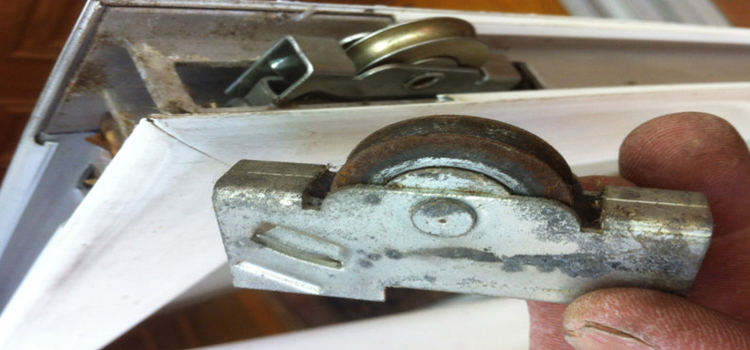 screen door roller repair in San Bruno